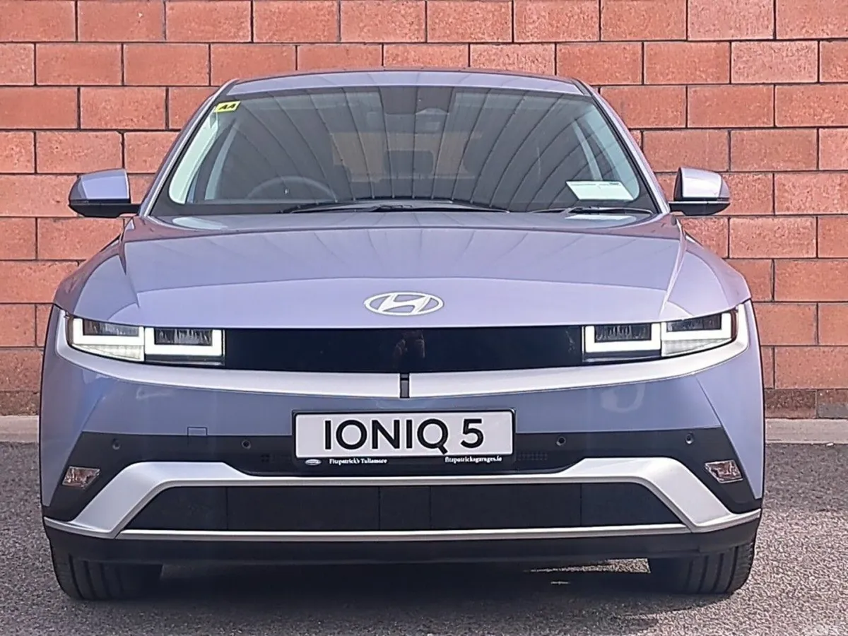Hyundai IONIQ 5 MPV, Electric, 2027, Blue