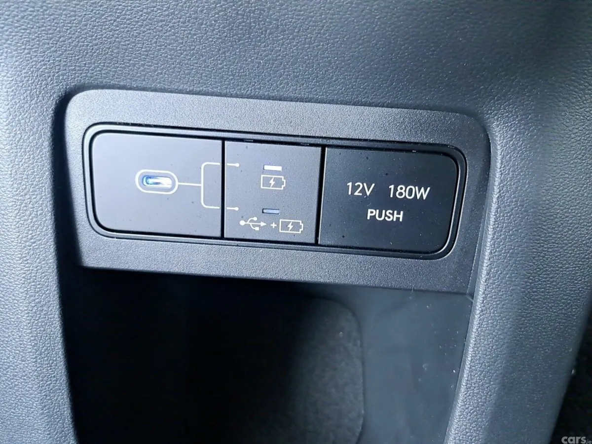 Hyundai IONIQ 5 MPV, Electric, 2027, Blue