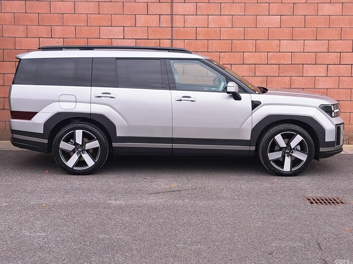 Hyundai Santa Fe SUV, Petrol Plug-in Hybrid, 2027, Silver
