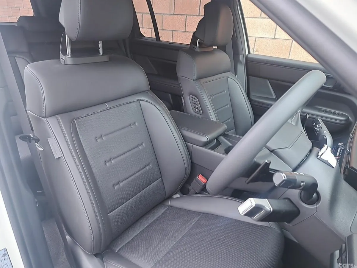 Hyundai Santa Fe SUV, Petrol Plug-in Hybrid, 2027, White