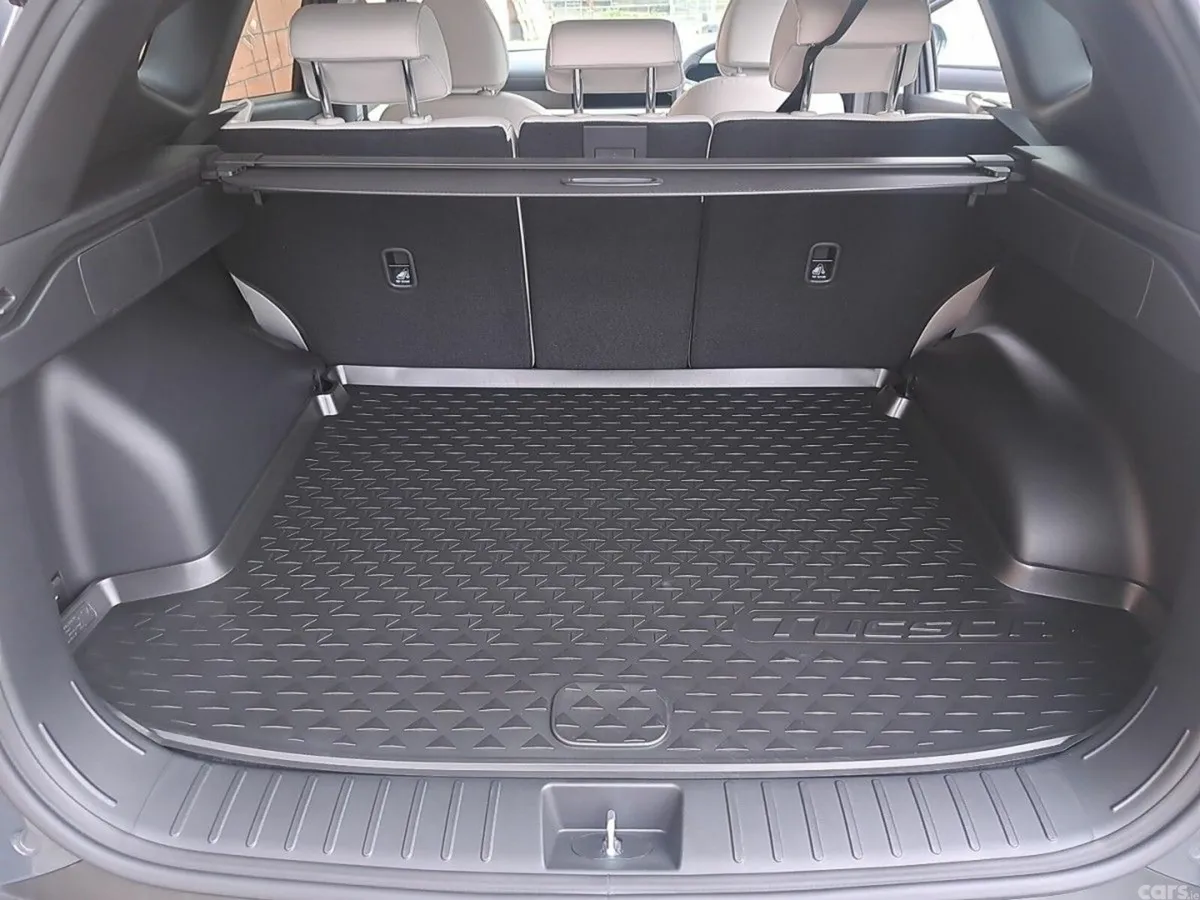 Hyundai Tucson SUV, Diesel, 2027, Grey