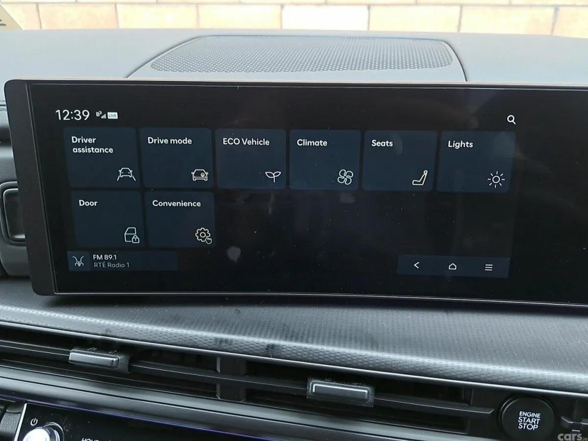 Hyundai Santa Fe SUV, Petrol Plug-in Hybrid, 2027, White