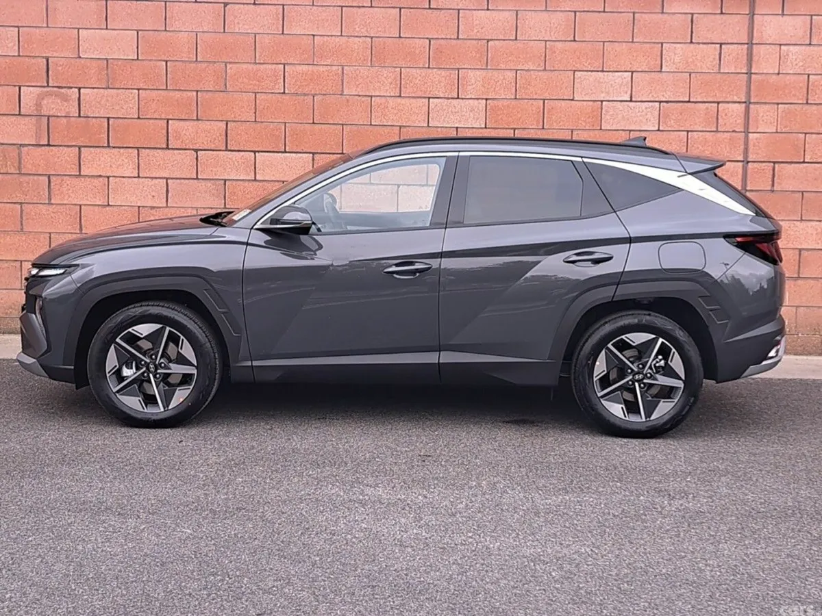 Hyundai Tucson SUV, Diesel, 2027, Grey