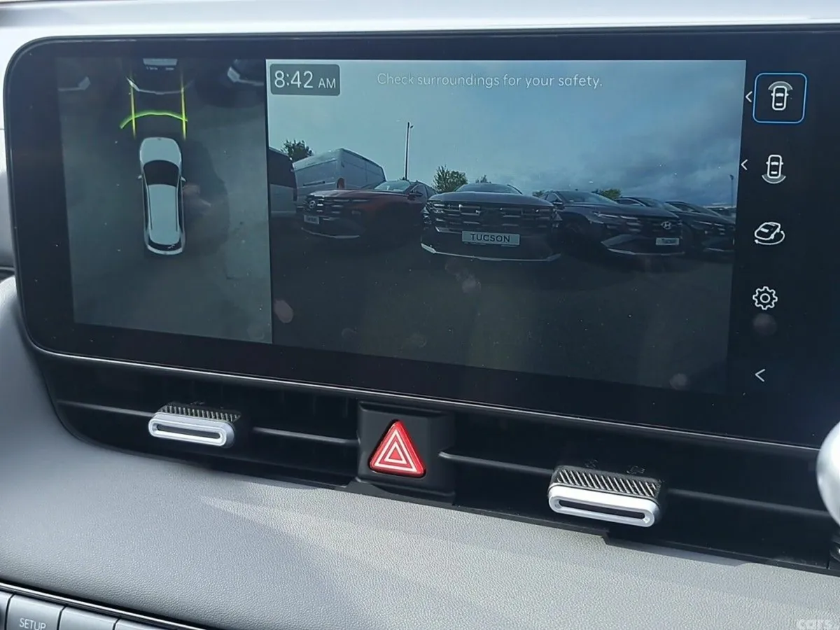 Hyundai IONIQ 5 MPV, Electric, 2027, Red