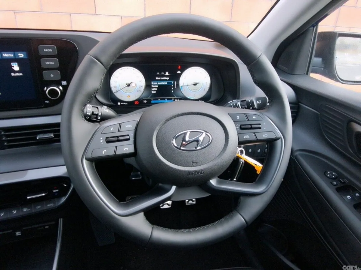 Hyundai Bayon MPV, Petrol, 2027, Blue