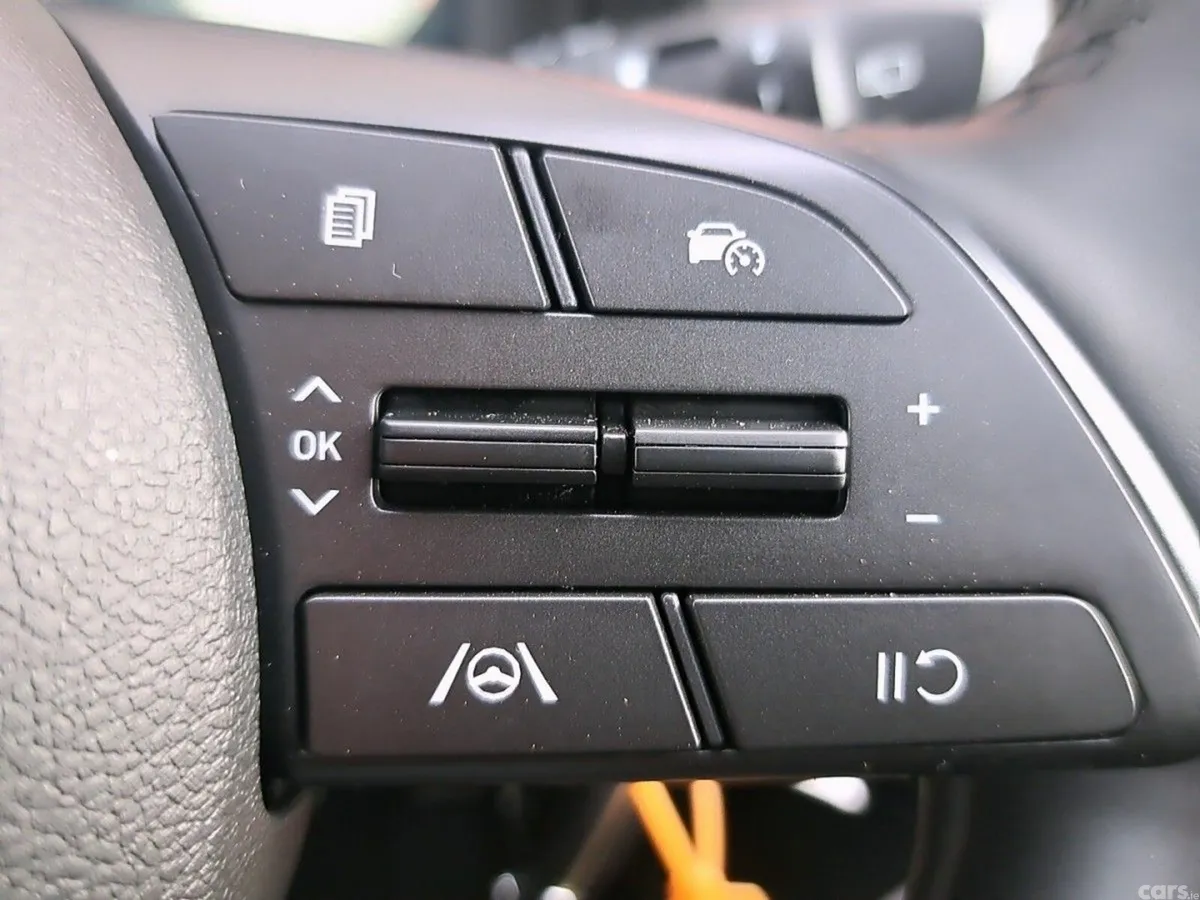 Hyundai Bayon MPV, Petrol, 2027, Blue