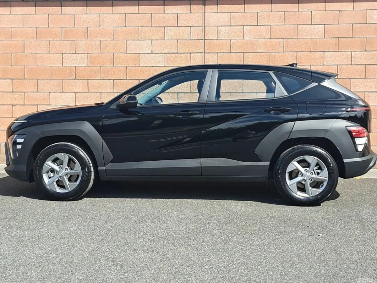 Hyundai KONA MPV, Petrol Hybrid, 2027, Black