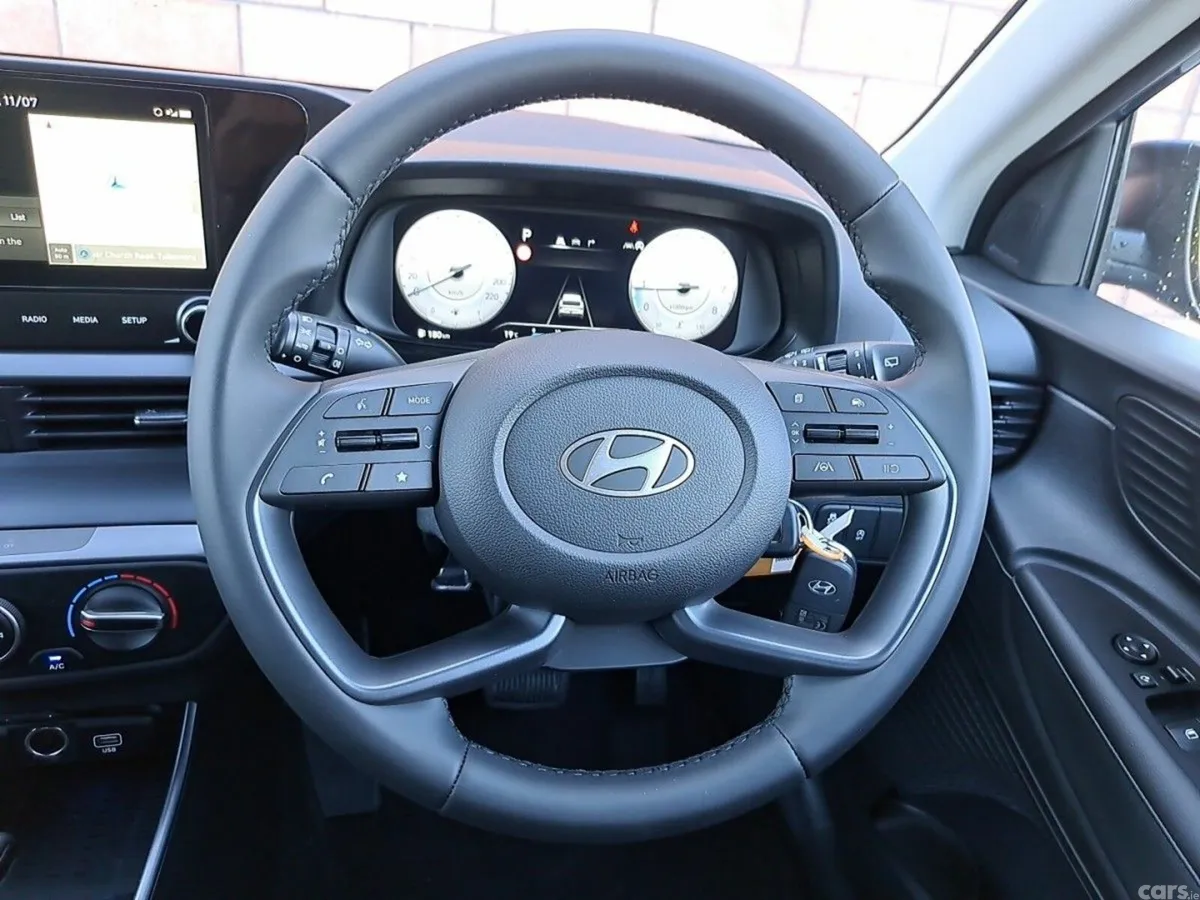 Hyundai i20 Hatchback, Petrol, 2025, Blue