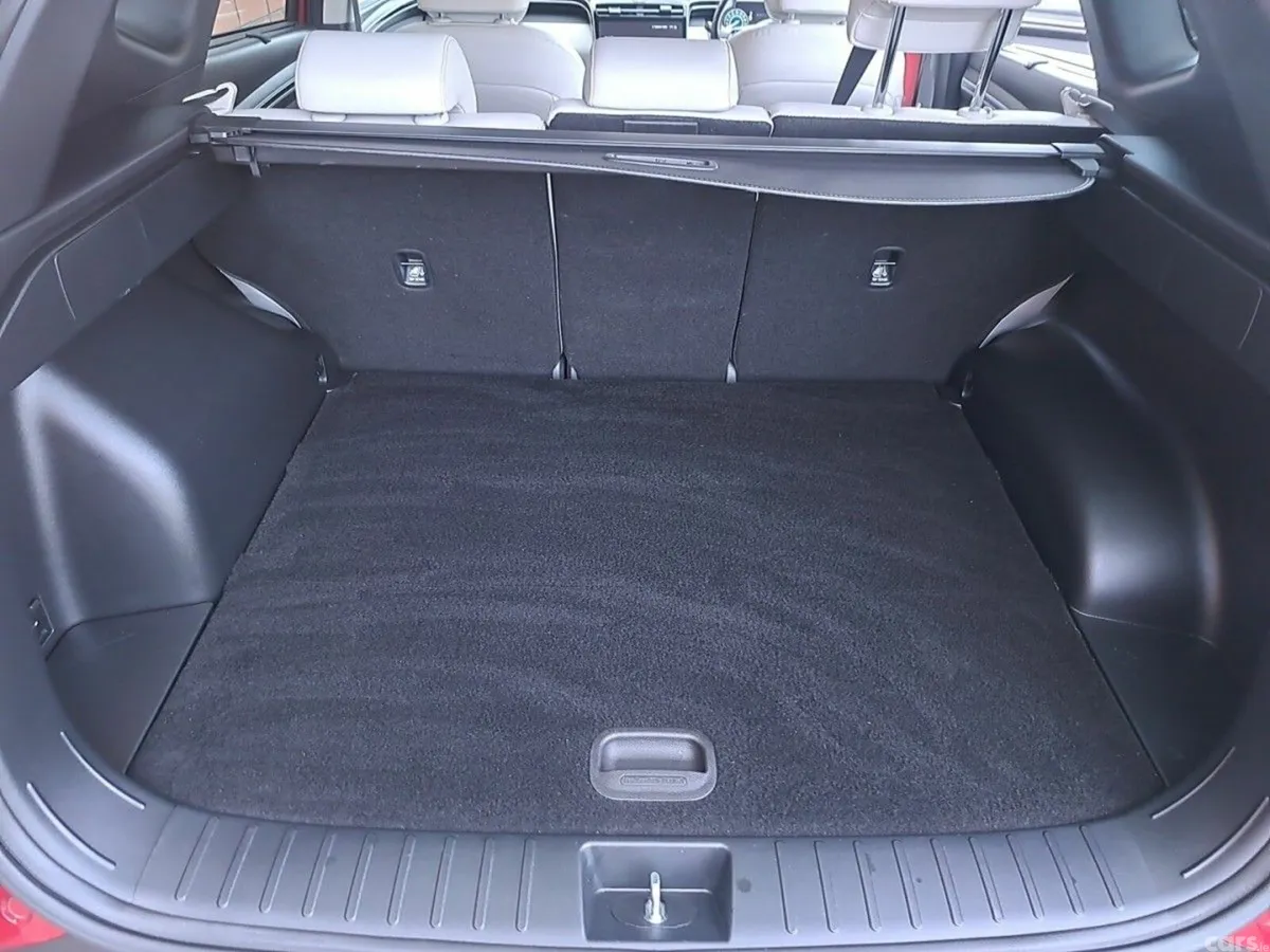 Hyundai Tucson SUV, Petrol Hybrid, 2023, Red