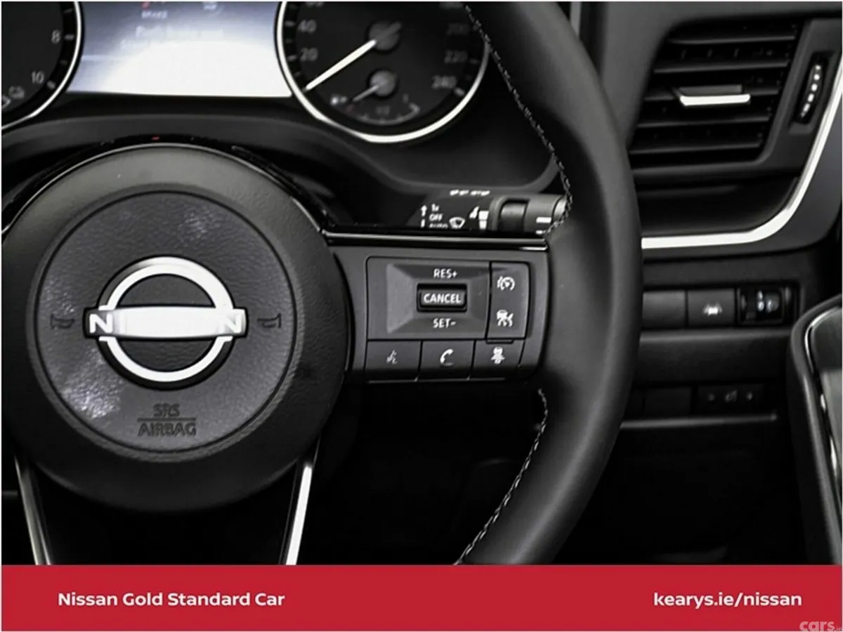 Nissan Qashqai SUV, Petrol Hybrid, 2024, Black