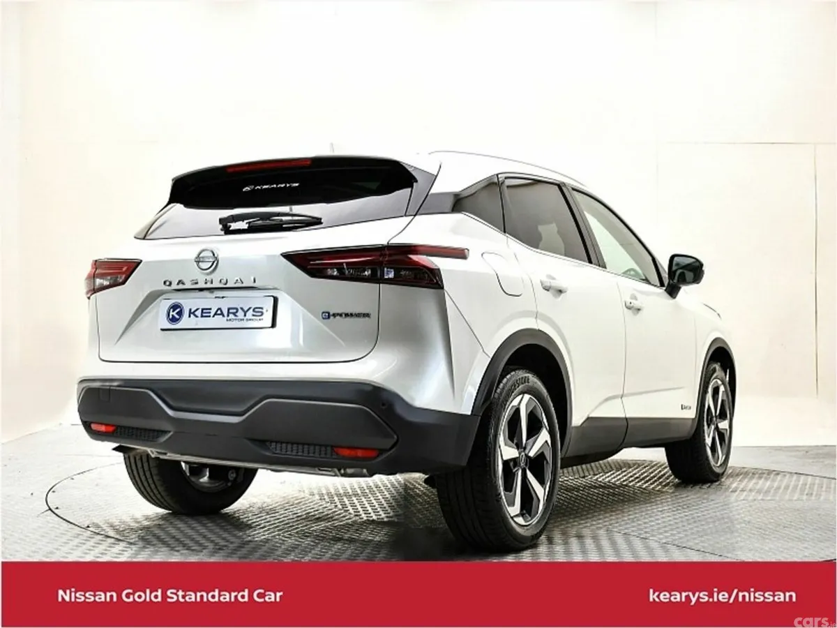 Nissan Qashqai SUV, Petrol Hybrid, 2024, White