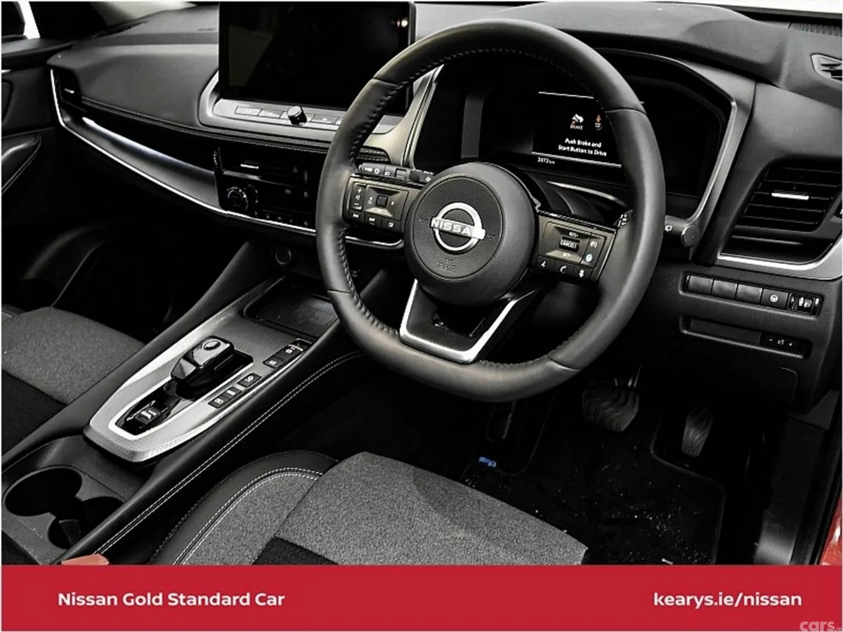 Nissan Qashqai SUV, Petrol Hybrid, 2025, Red