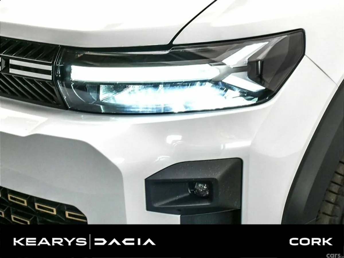 Dacia Bigster SUV, Petrol Hybrid, 2027, White
