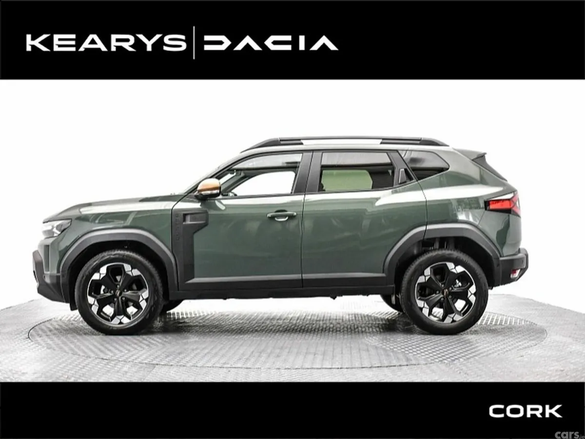 Dacia Duster SUV, Petrol Hybrid, 2027, Green