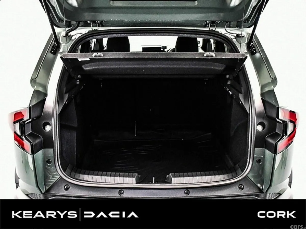 Dacia Duster SUV, Petrol Hybrid, 2027, Green
