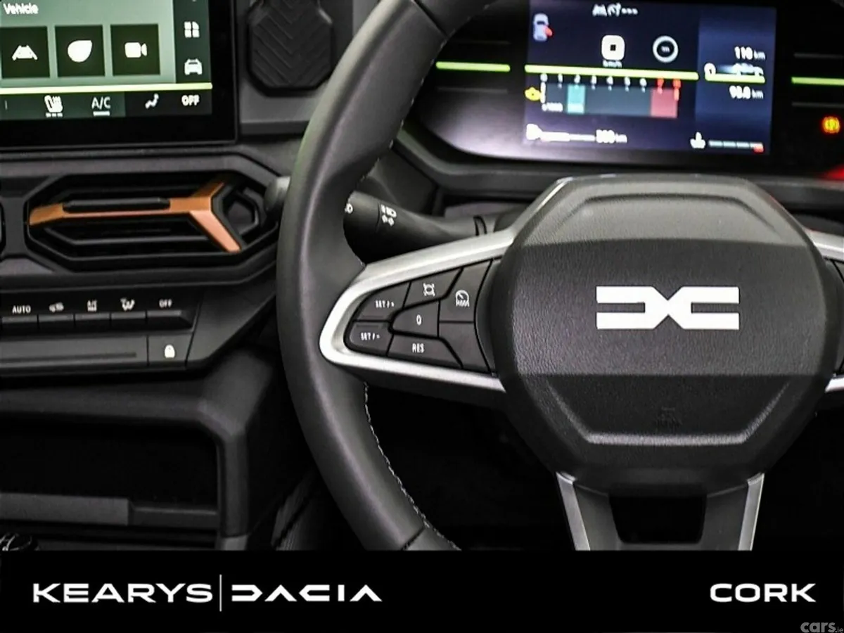 Dacia Duster SUV, Petrol Hybrid, 2027, Green