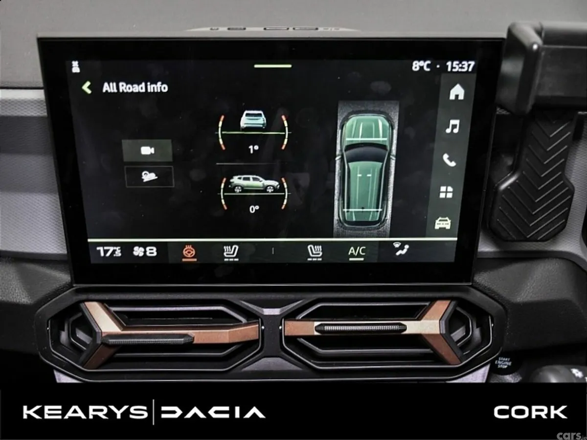 Dacia Duster SUV, Petrol Hybrid, 2027, Green