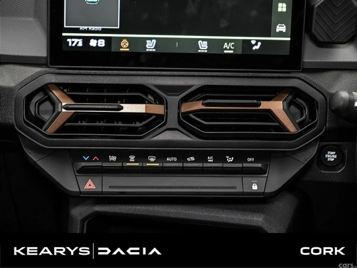 Dacia Duster SUV, Petrol Hybrid, 2027, Green