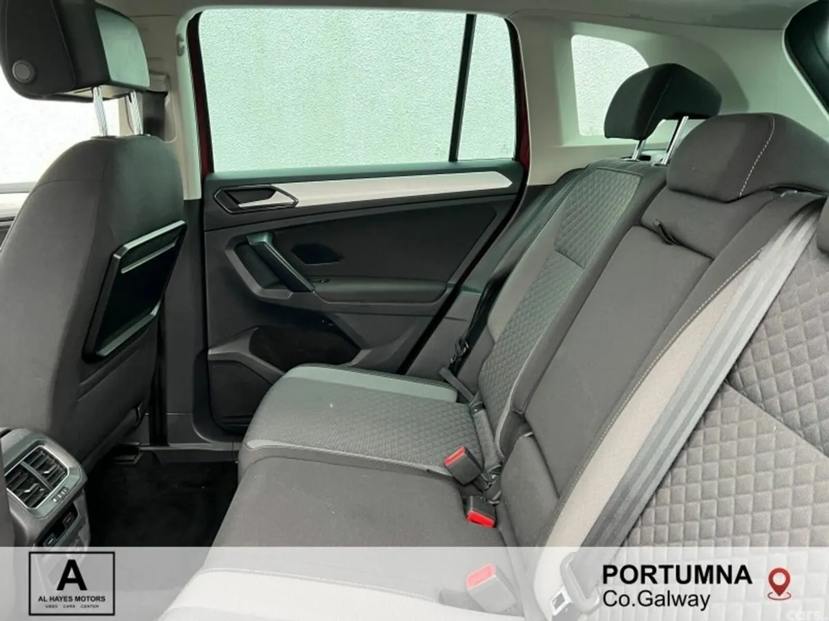 Volkswagen Tiguan SUV, Diesel, 2017, Red