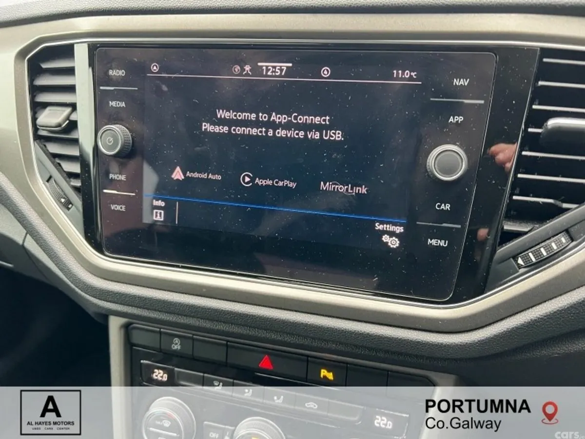 Volkswagen T-Roc SUV, Diesel, 2021, Blue