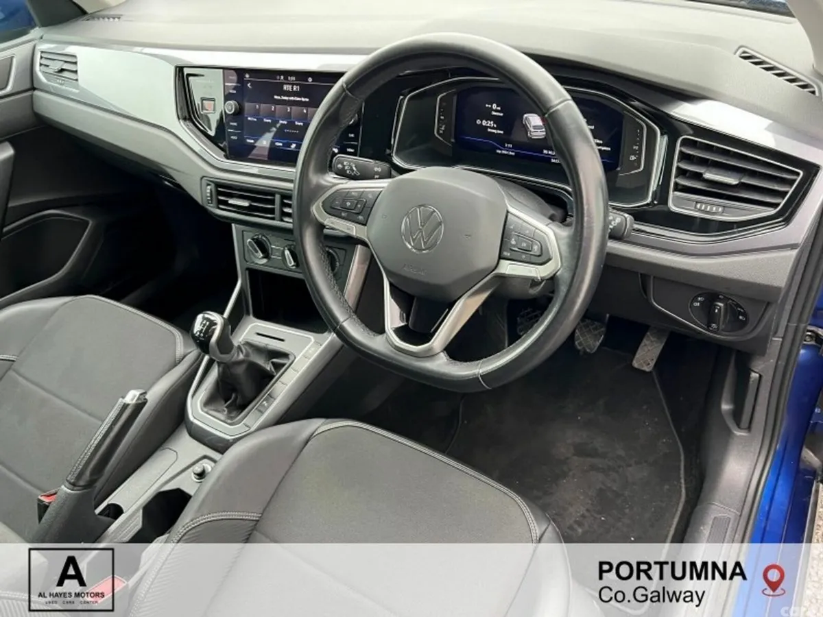 Volkswagen Taigo SUV, Petrol, 2022, Blue