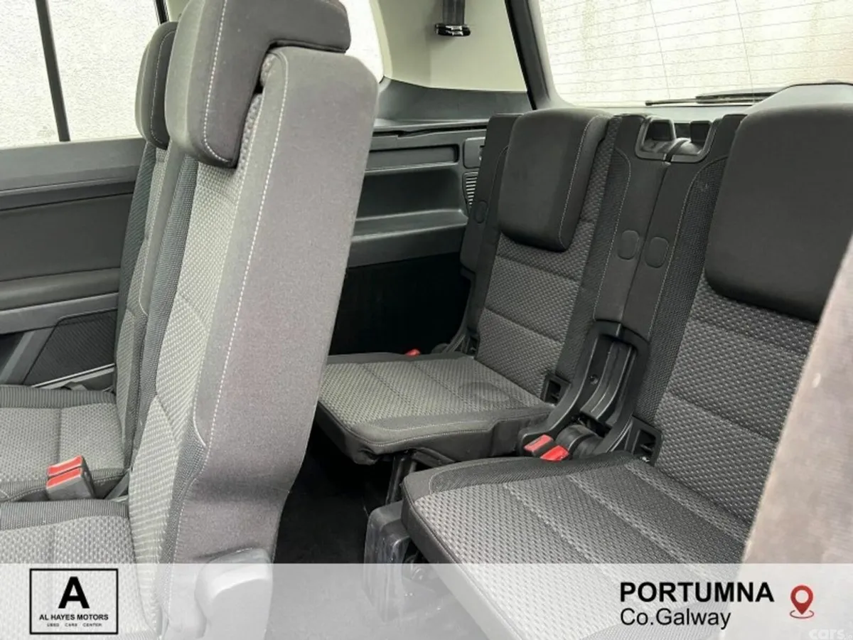 Volkswagen Touran MPV, Diesel, 2017, Grey