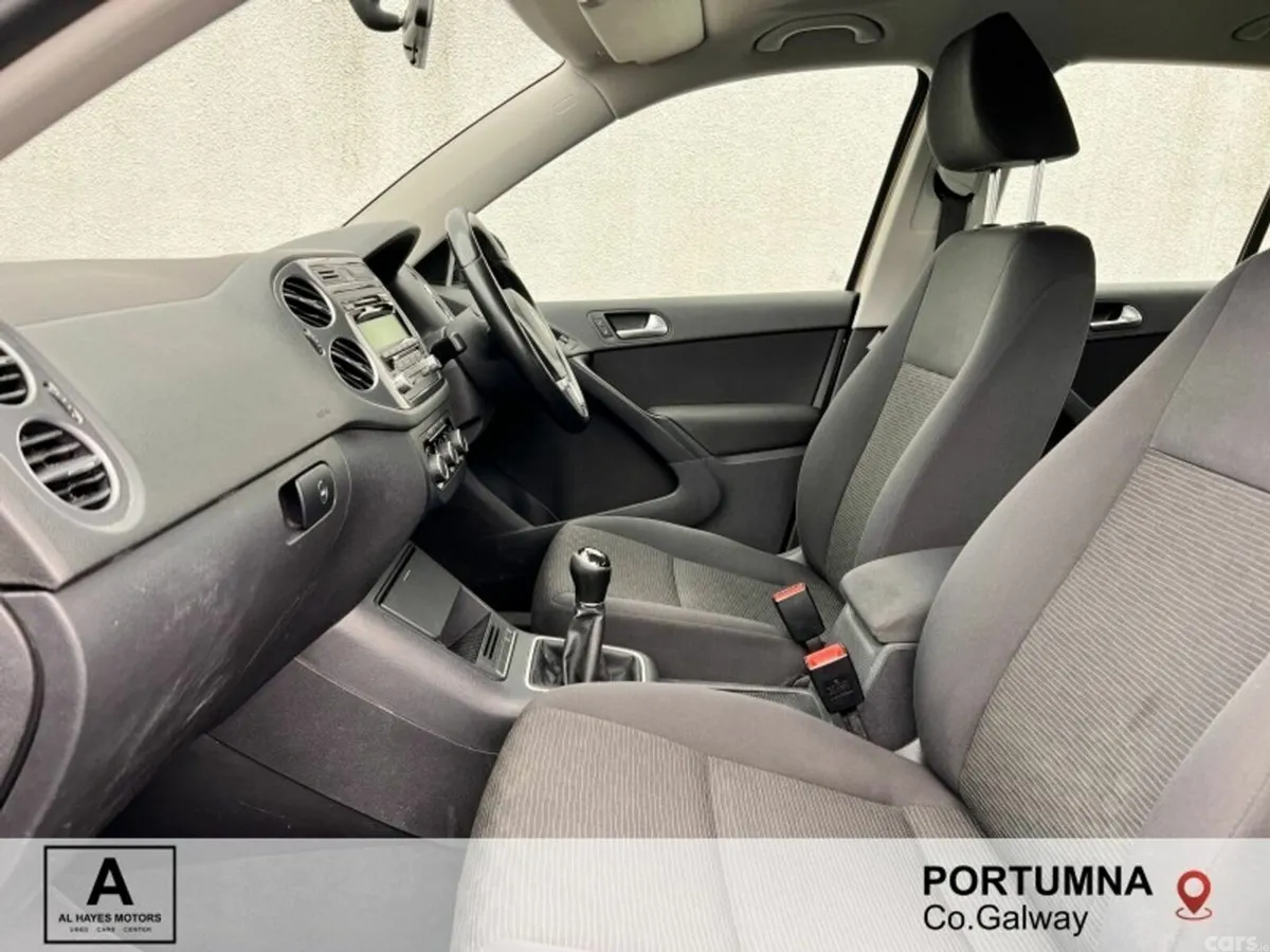Volkswagen Tiguan SUV, Diesel, 2015, Brown
