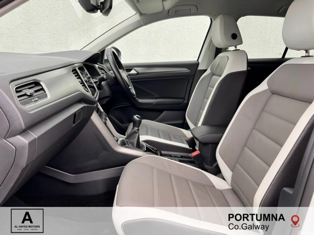 Volkswagen T-Roc SUV, Petrol, 2022, White