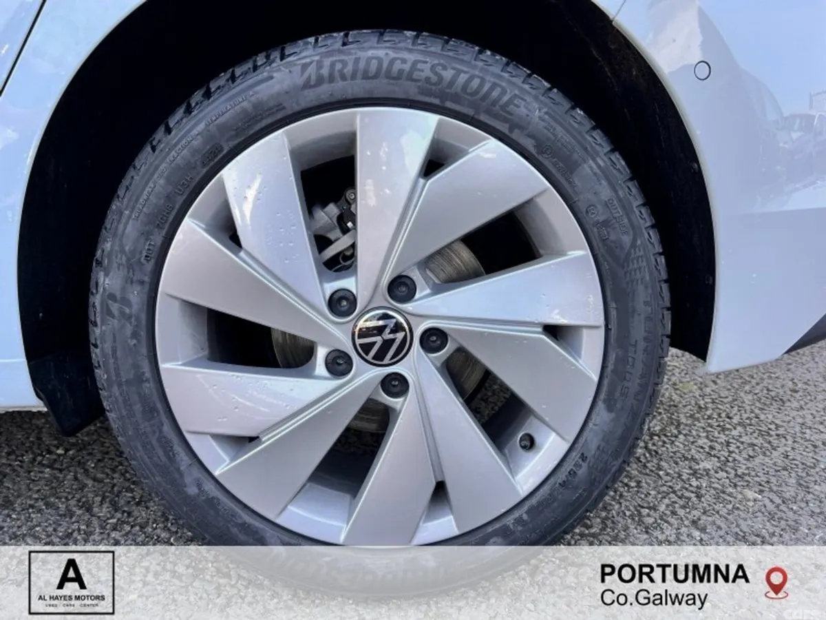 Volkswagen Golf Hatchback, Petrol, 2025, White