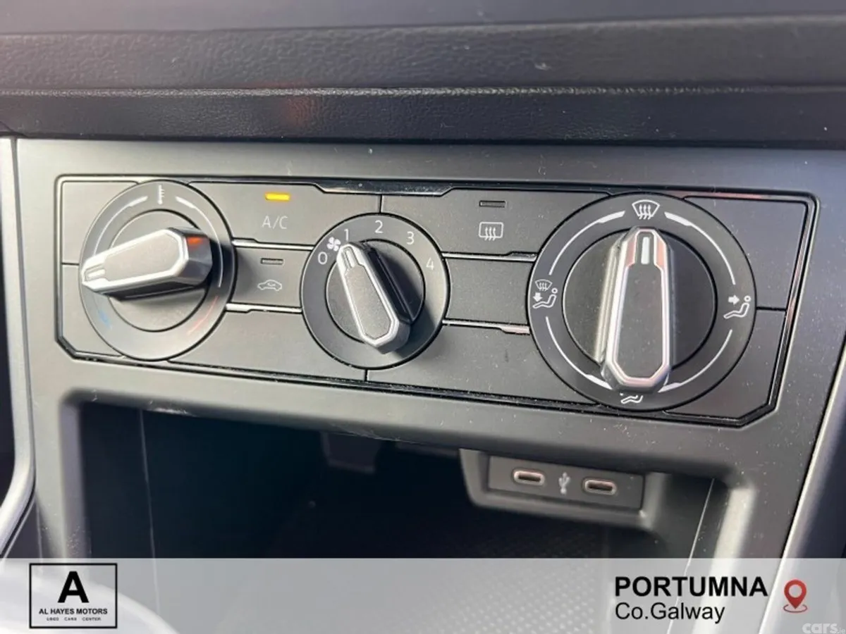 Volkswagen Taigo SUV, Petrol, 2023, Grey