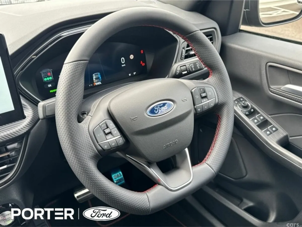 Ford Kuga SUV, Petrol Plug-in Hybrid, 2026, Grey