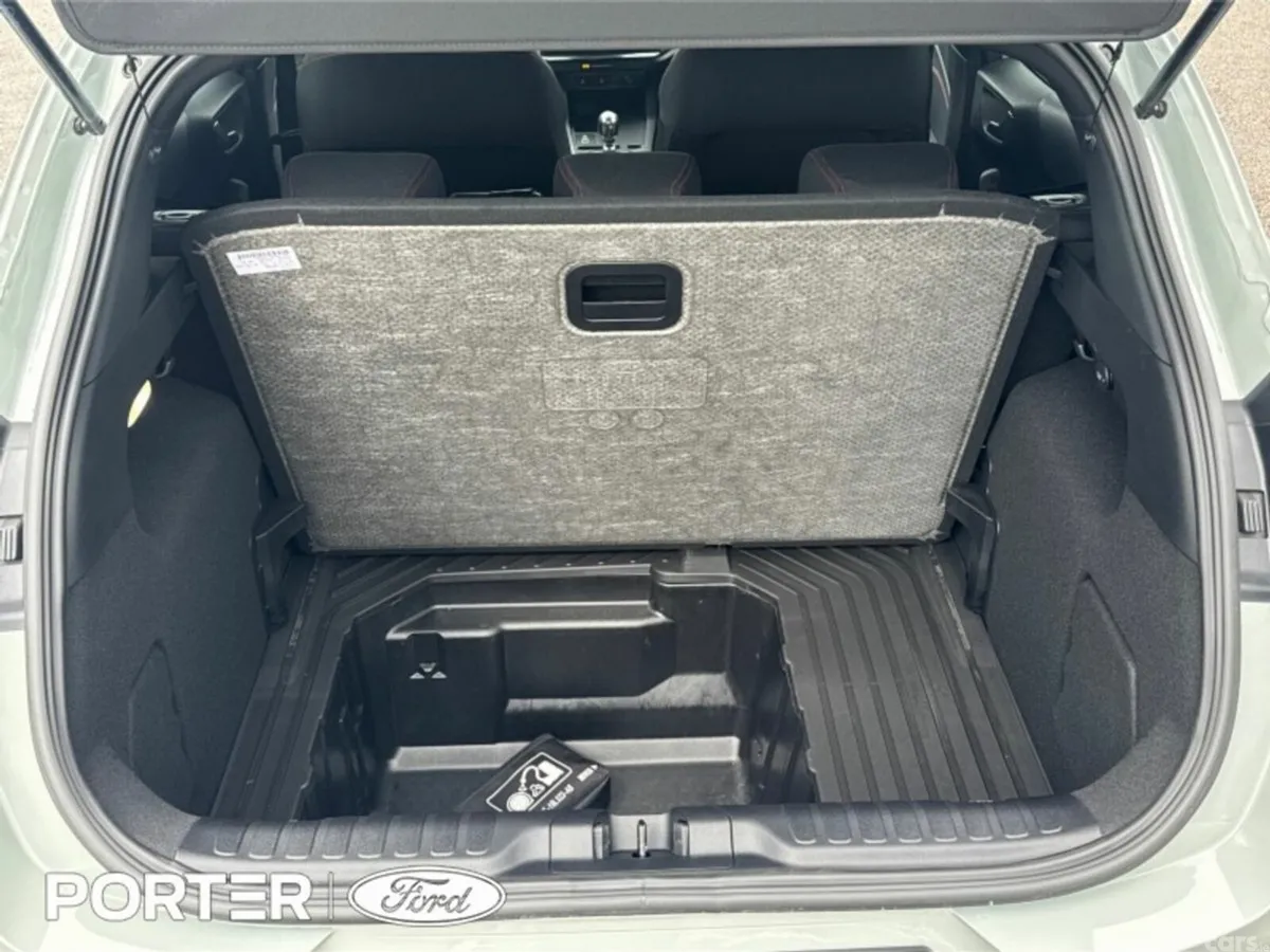 Ford Puma SUV, Petrol Hybrid, 2026, Grey