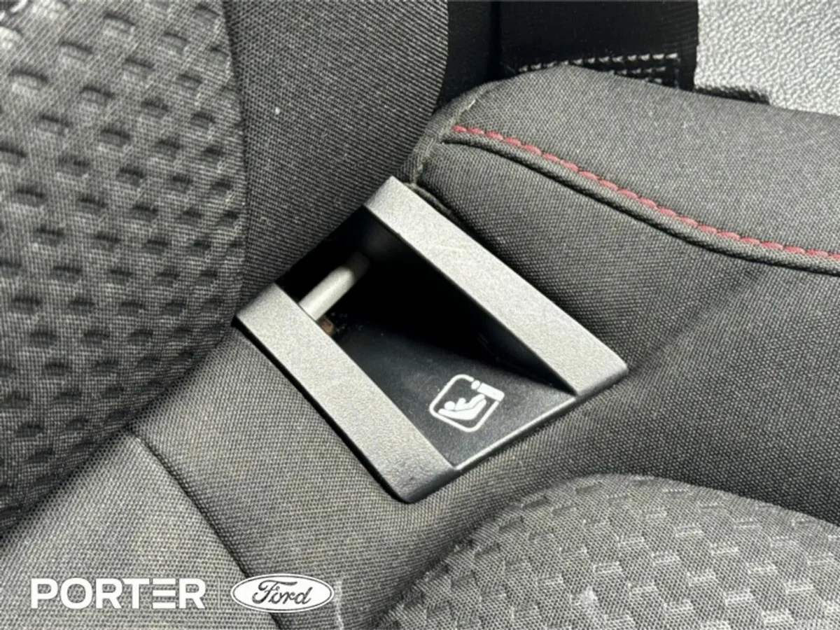 Ford Focus Hatchback, Petrol, 2024, Silver