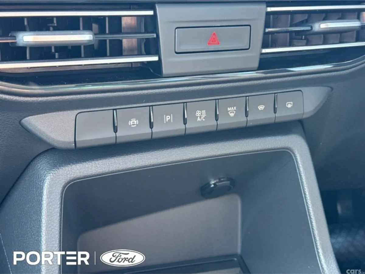 Ford Tourneo Connect MPV, Diesel, 2026, Grey