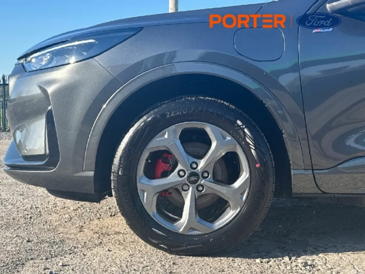 Ford Kuga SUV, Petrol Plug-in Hybrid, 2026, Grey