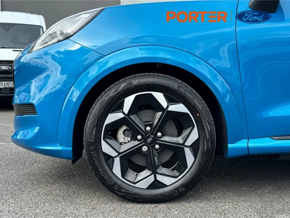 Ford Puma MPV, Electric, 2026, Blue