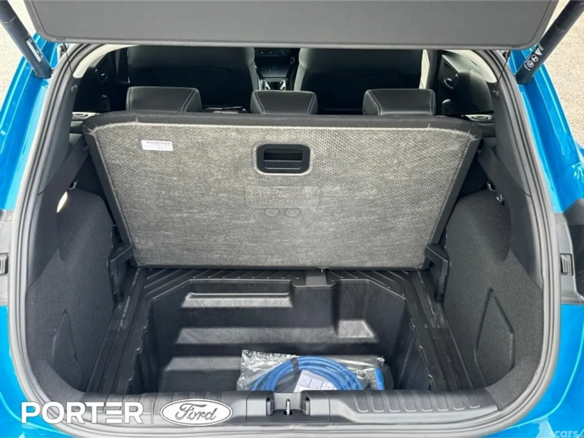 Ford Puma MPV, Electric, 2026, Blue