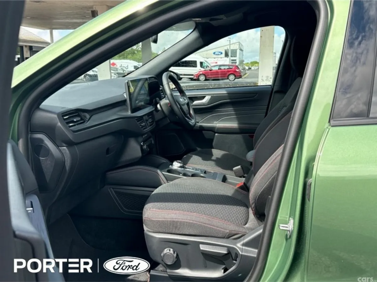 Ford Kuga SUV, Petrol Hybrid, 2026, Green