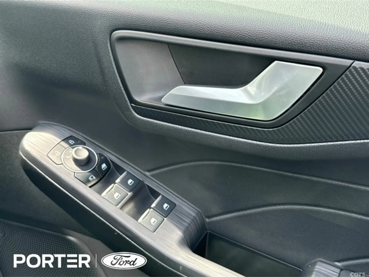 Ford Kuga SUV, Petrol Hybrid, 2026, Green