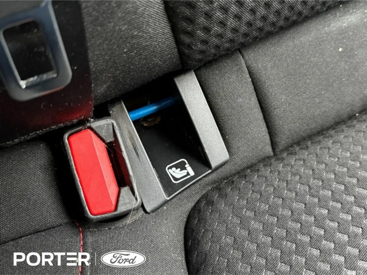 Ford Focus Hatchback, Petrol, 2024, Blue