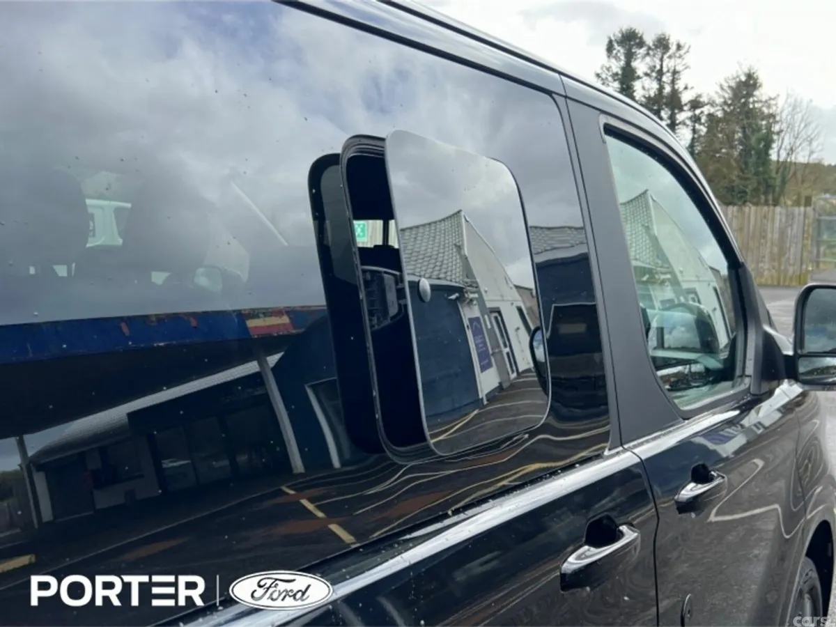 Ford Tourneo Custom MPV, Petrol Plug-in Hybrid, 2026, Black