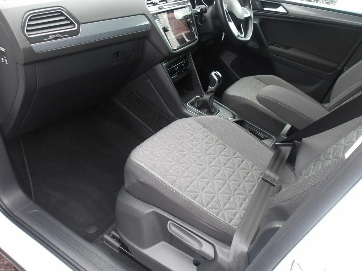 Volkswagen Tiguan SUV, Diesel, 2022, White