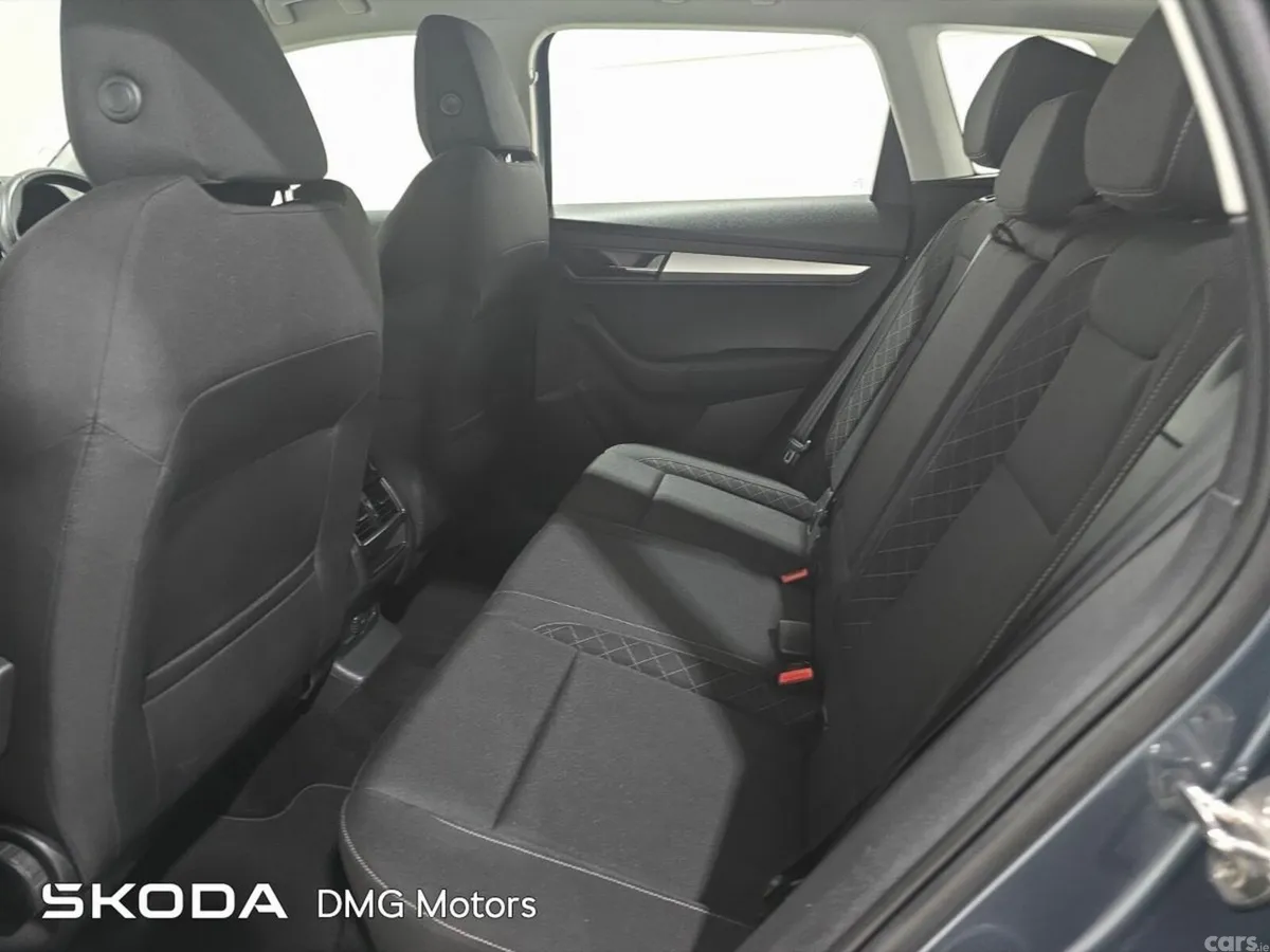 Skoda Karoq Estate, Petrol, 2020, Grey