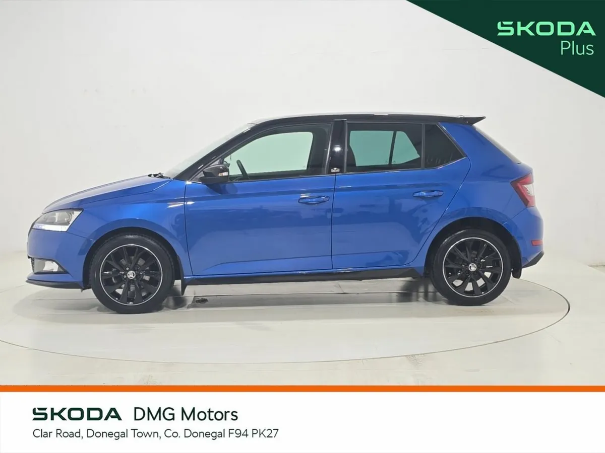 Skoda Fabia Hatchback, Petrol, 2021, Blue