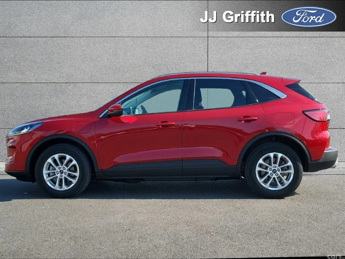 Ford Kuga SUV, Petrol Hybrid, 2023, Red