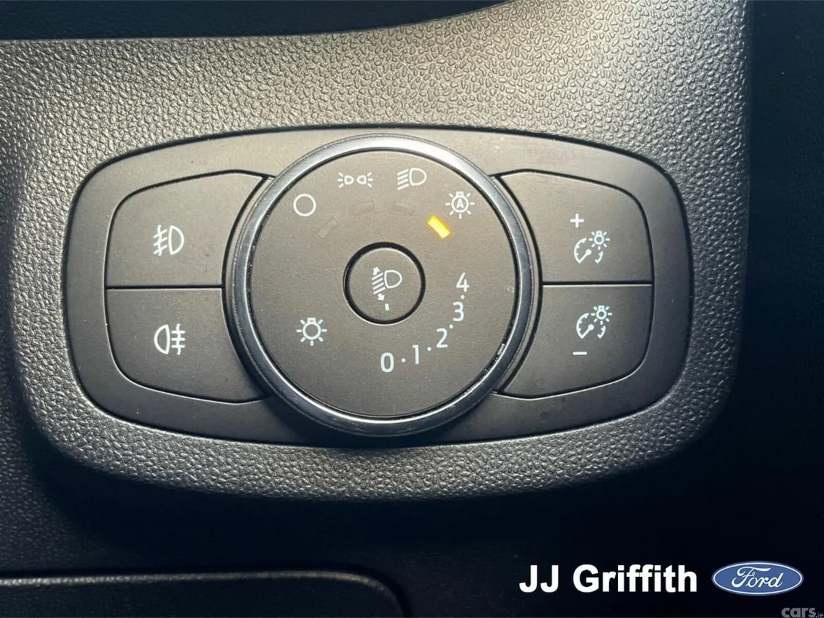 Ford Fiesta Hatchback, Petrol, 2022, Grey