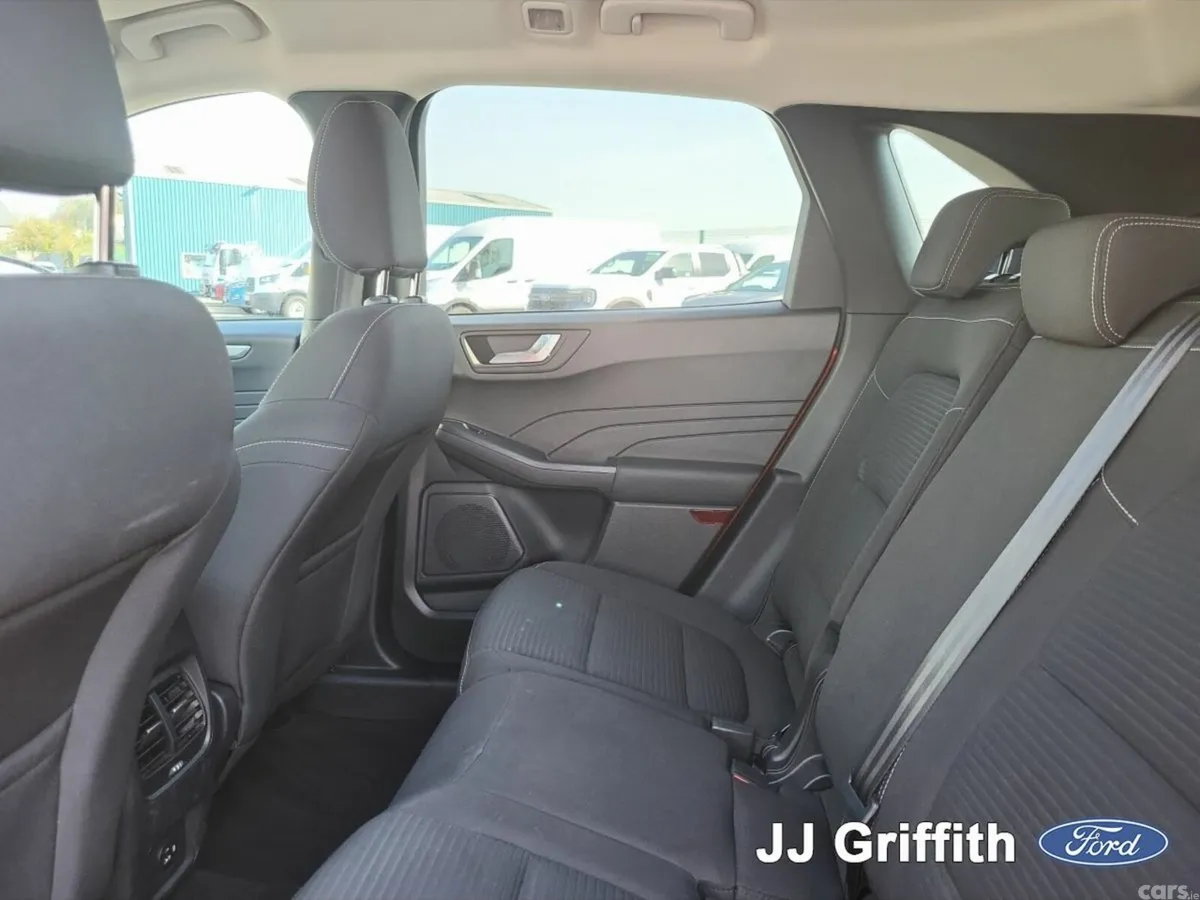 Ford Kuga SUV, Petrol Hybrid, 2023, Red