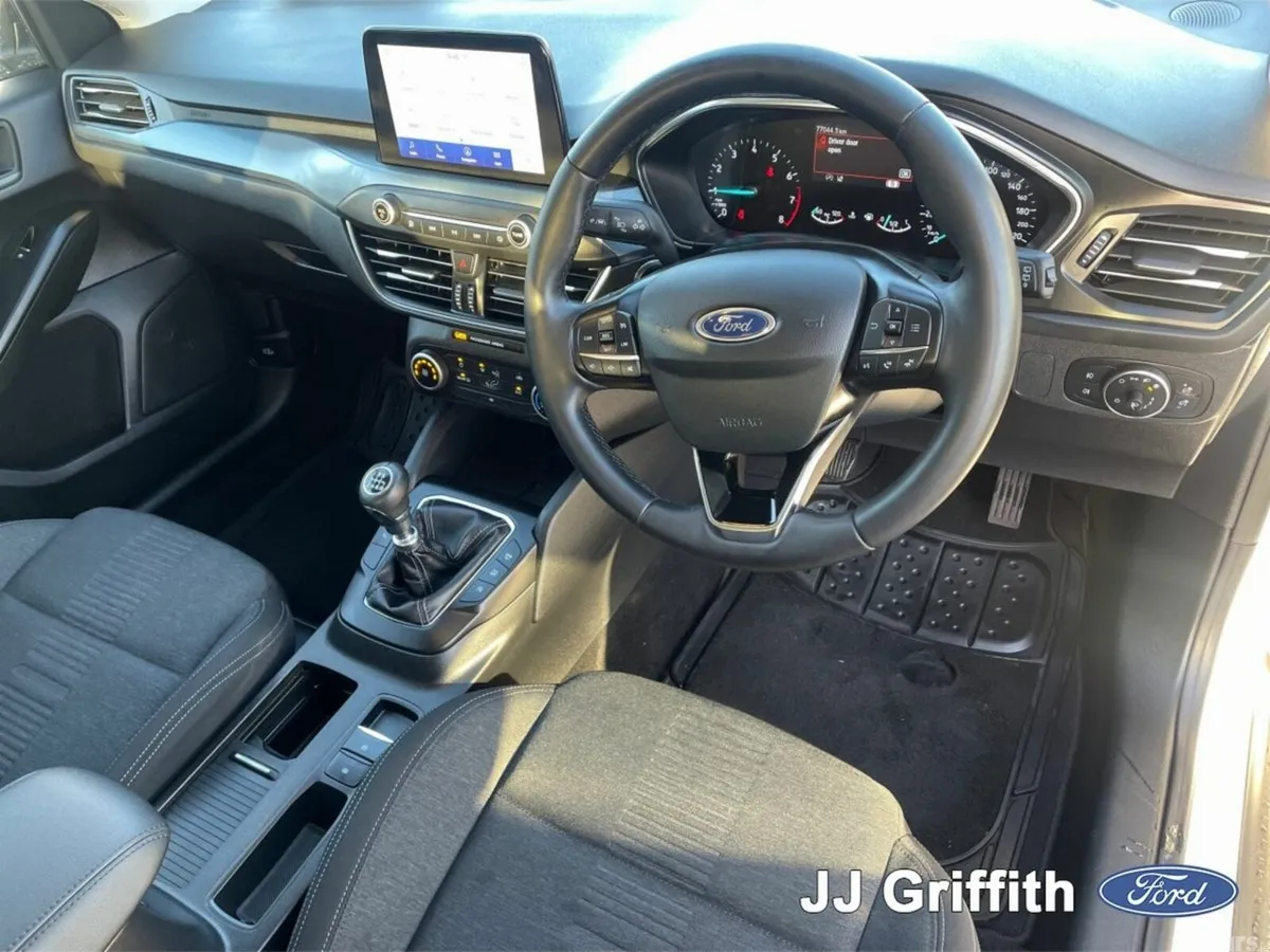 Ford Focus Hatchback, Petrol Hybrid, 2022, White