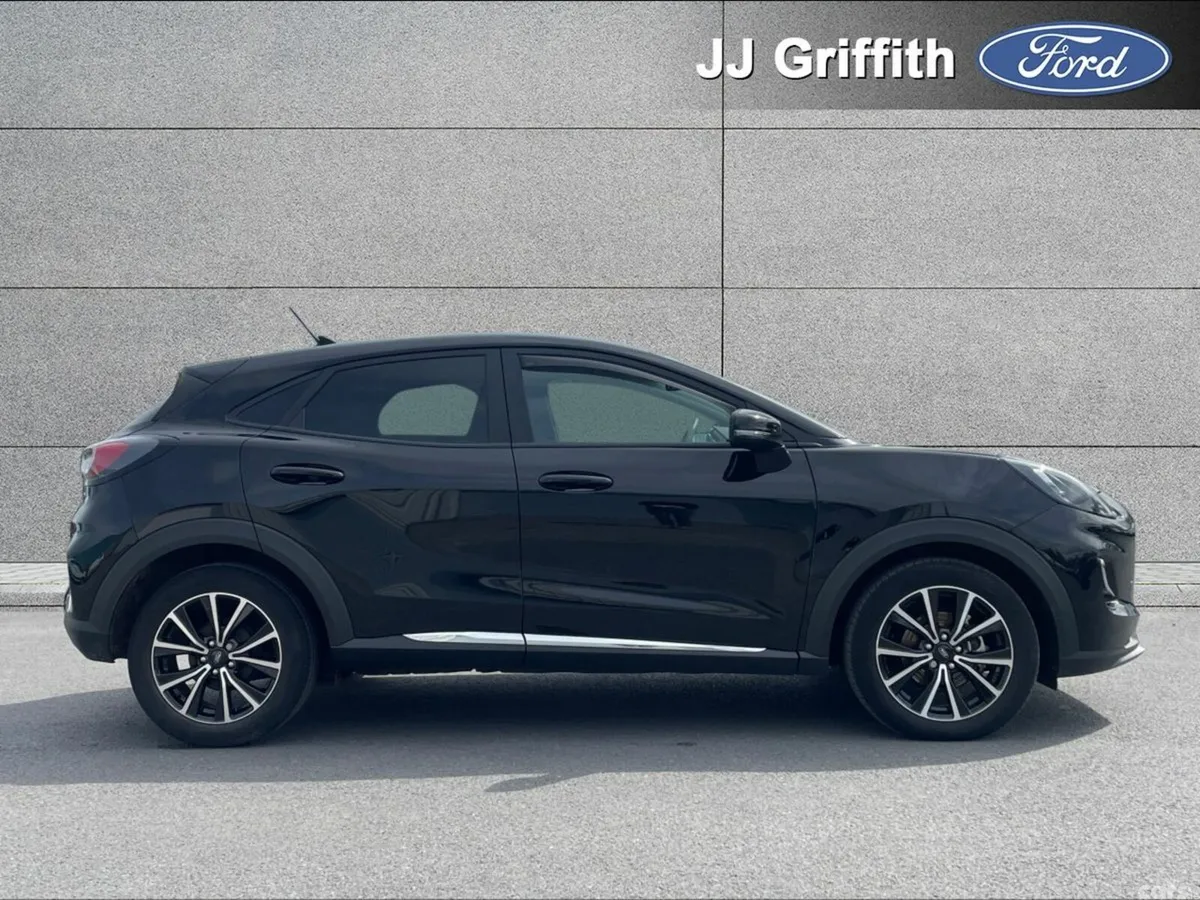 Ford Puma MPV, Petrol, 2023, Black