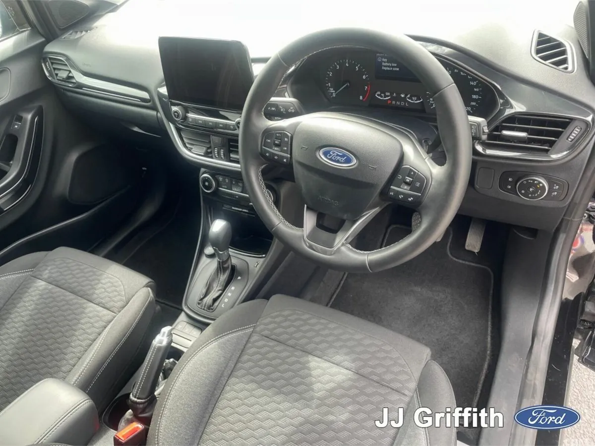 Ford Puma MPV, Petrol, 2023, Black